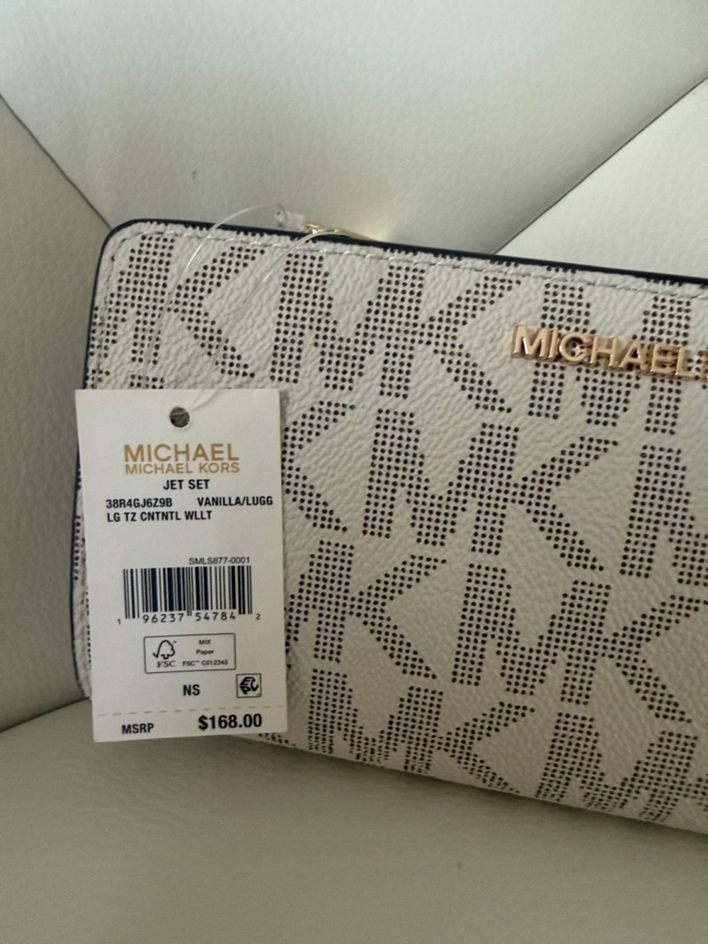 Michael Kors Jet Set Continental  Signature Vanilla Slim Wallet Snap Closure NEW - Picture 2 of 11